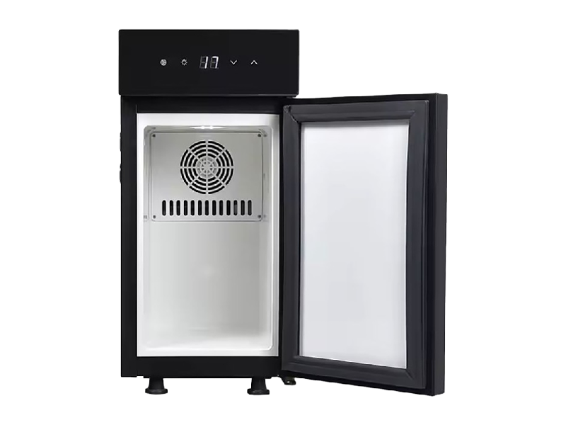 DR COFFEE Coffeebar Plus lednice - otevrena